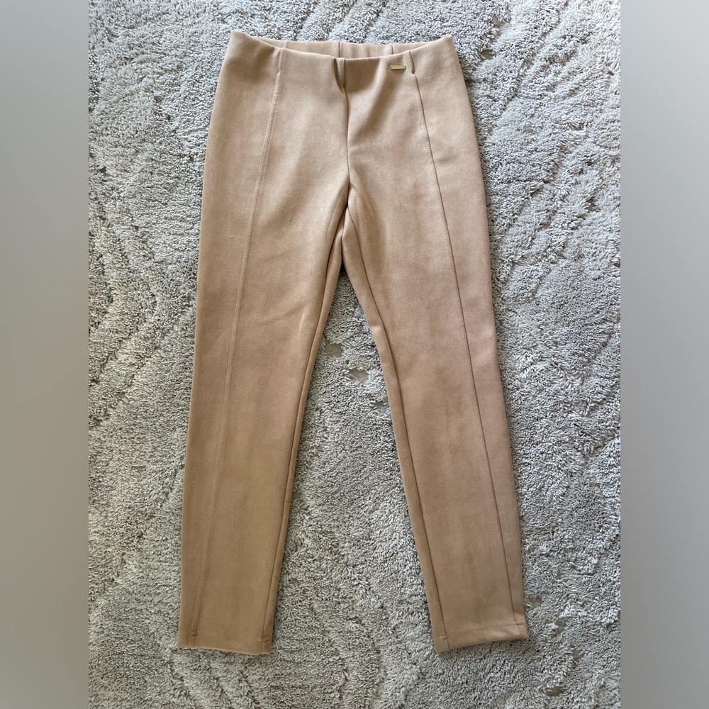 NWT - T Tahari - faux suede pants - size 2